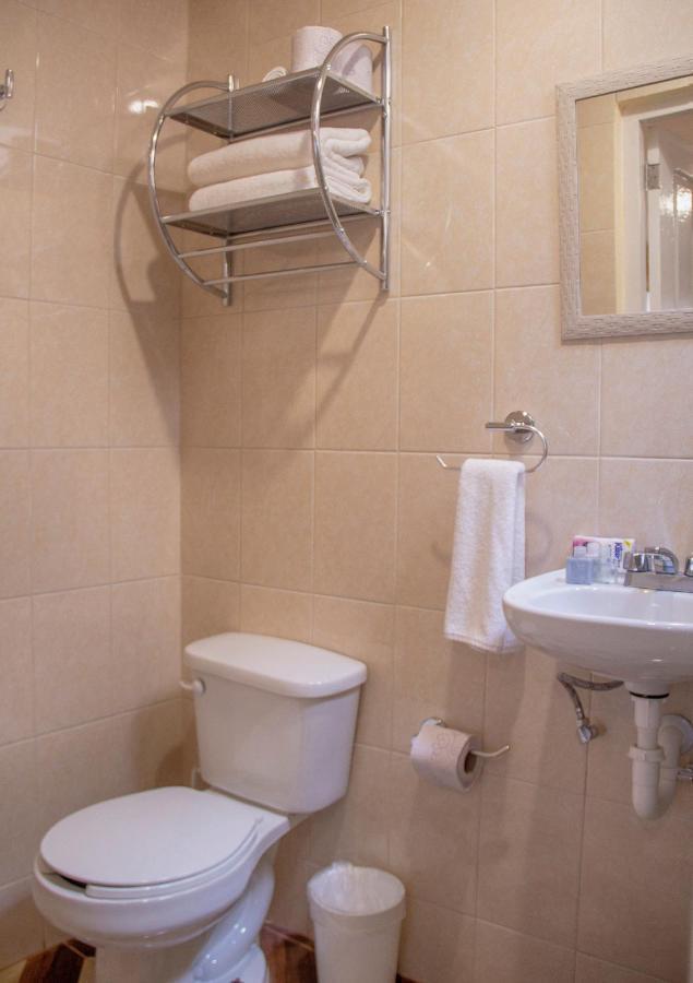 Casa 3 Torres En El Barrio Santiago, Centro. Villa Merida Luaran gambar